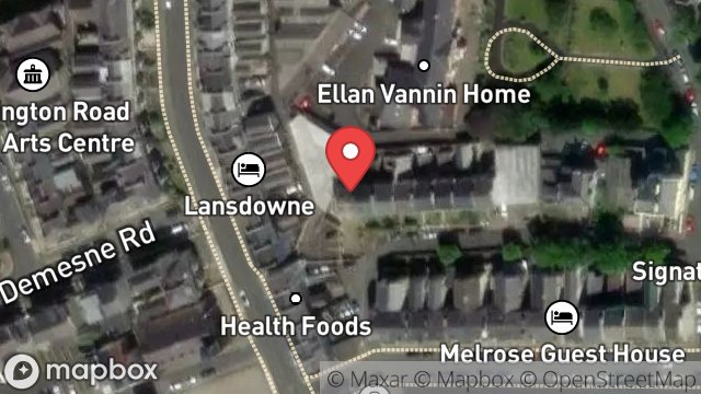 Map showing 11, HARRIS TERRACE, DOUGLAS, ISLE OF MAN, IM1 3LZ
